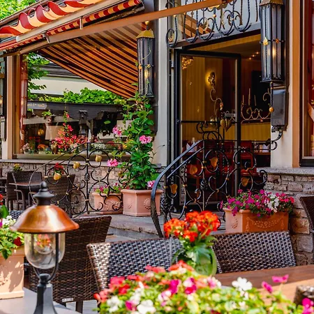 Unter Den Linden Rüdesheim am Rhein