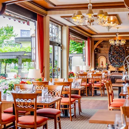 Unter Den Linden Hotel 3*