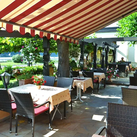 Hotel Unter Den Linden 3*