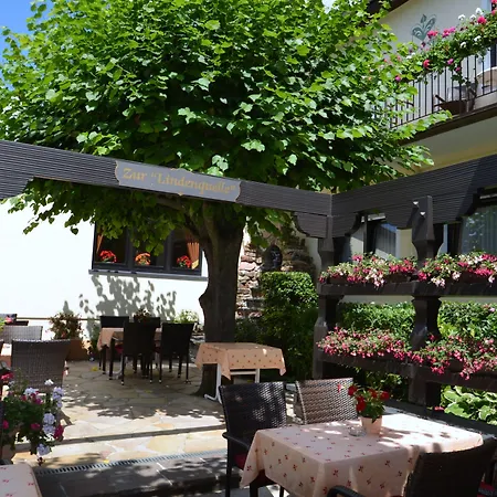 Unter Den Linden Hotell 3*
