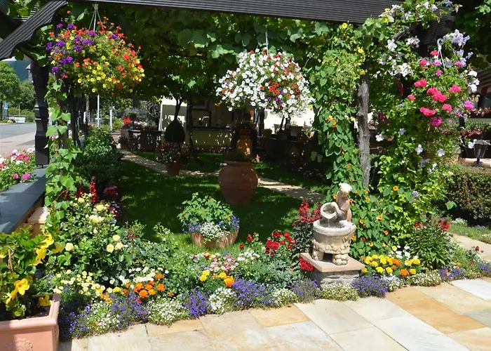 Hotel Unter Den Linden 3*