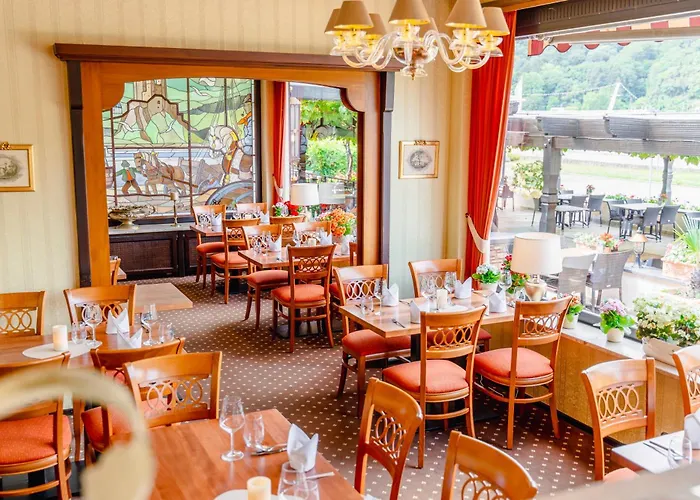 Unter Den Linden Szálloda Rüdesheim am Rhein