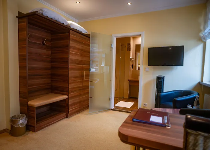 Unter Den Linden Hotel 3*